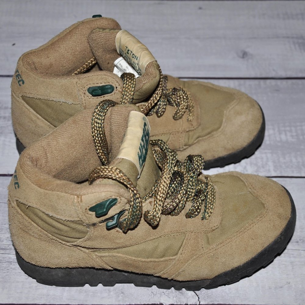 Hi-Tec Teton Sturdy Hiking Sneakers. So comfortable!